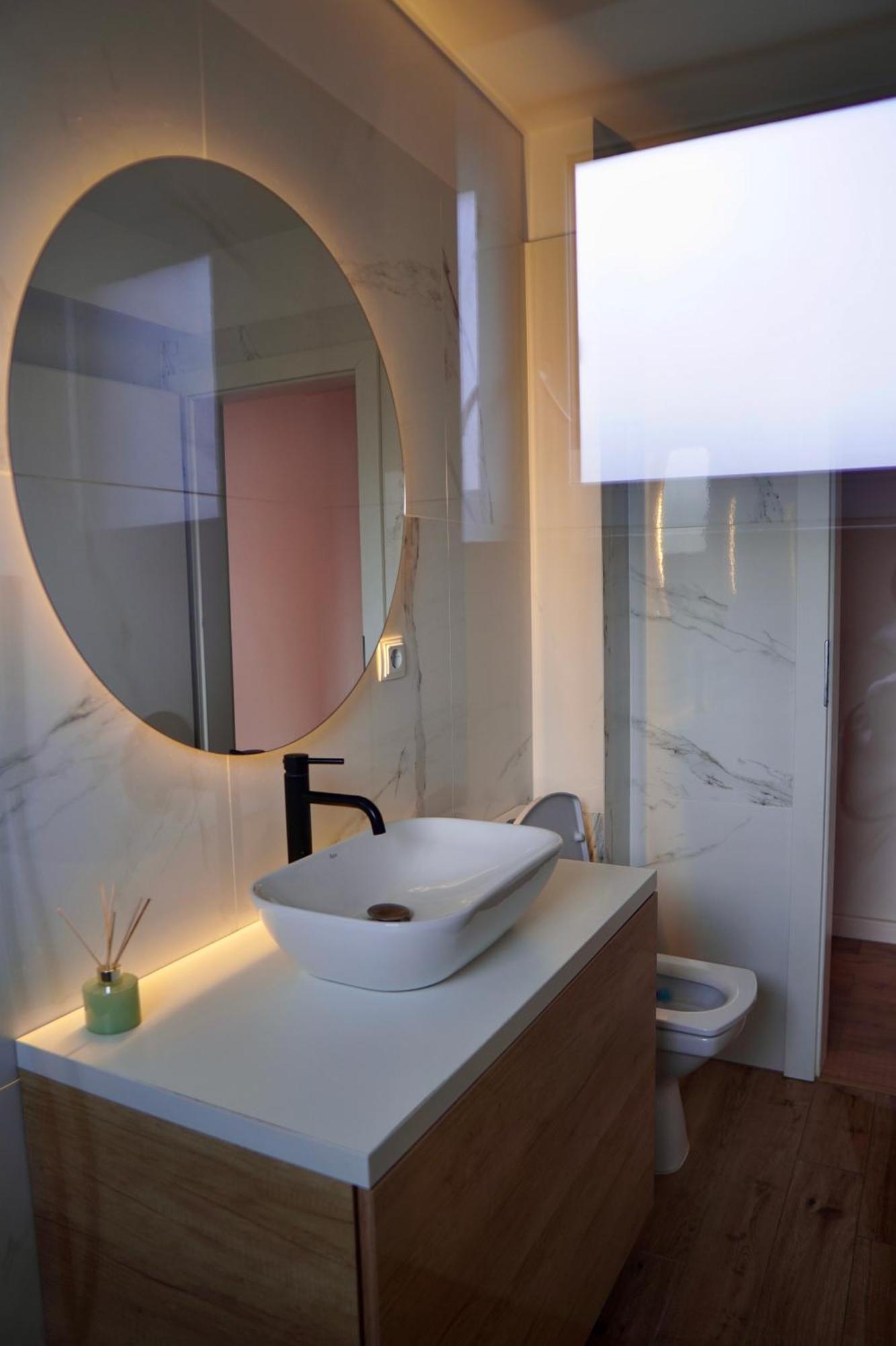 Coresi, 2 Camere, Sleeps 6 Large Private Garden Apartment Pets Welcome ブラショフ エクステリア 写真